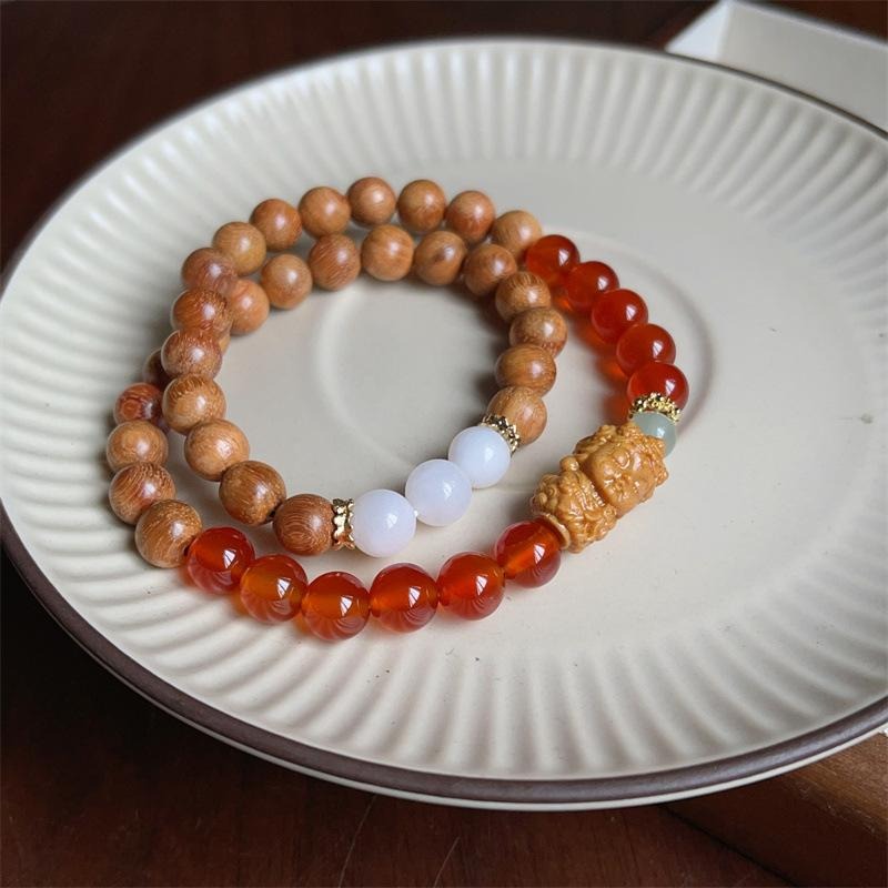 Double-Strand Agate & Sandalwood Tara Bracelet – Modern Chinese Elegance