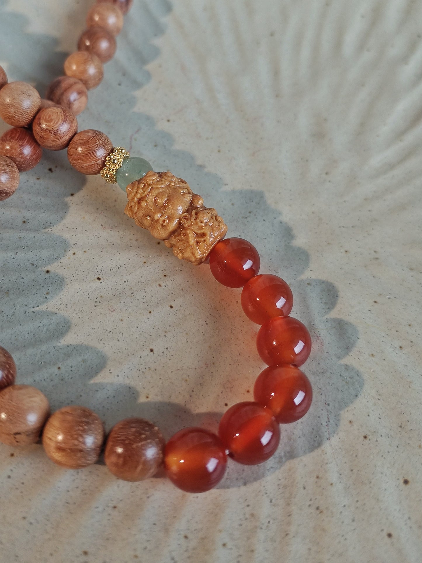 Double-Strand Agate & Sandalwood Tara Bracelet – Modern Chinese Elegance