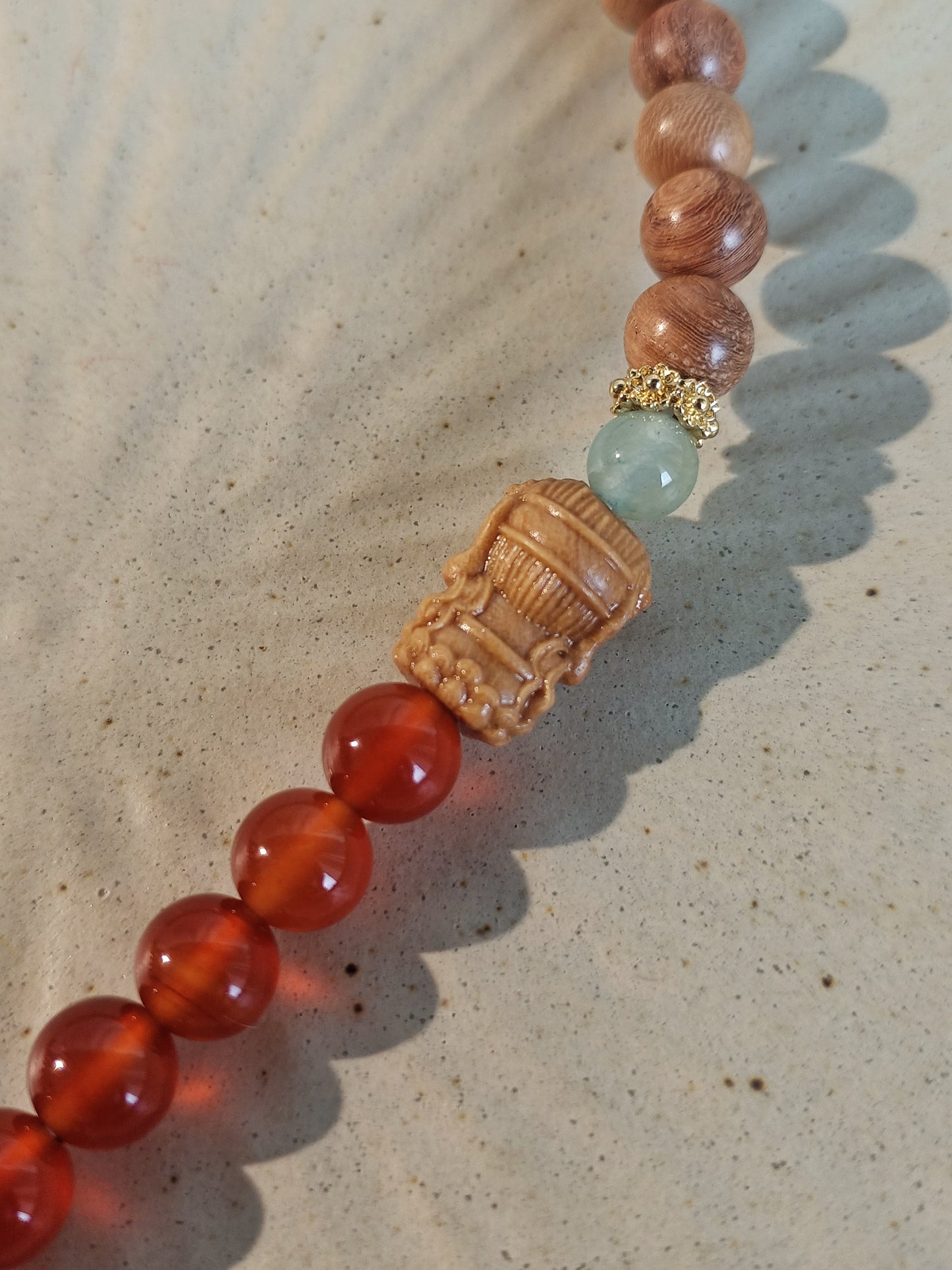 Double-Strand Agate & Sandalwood Tara Bracelet – Modern Chinese Elegance